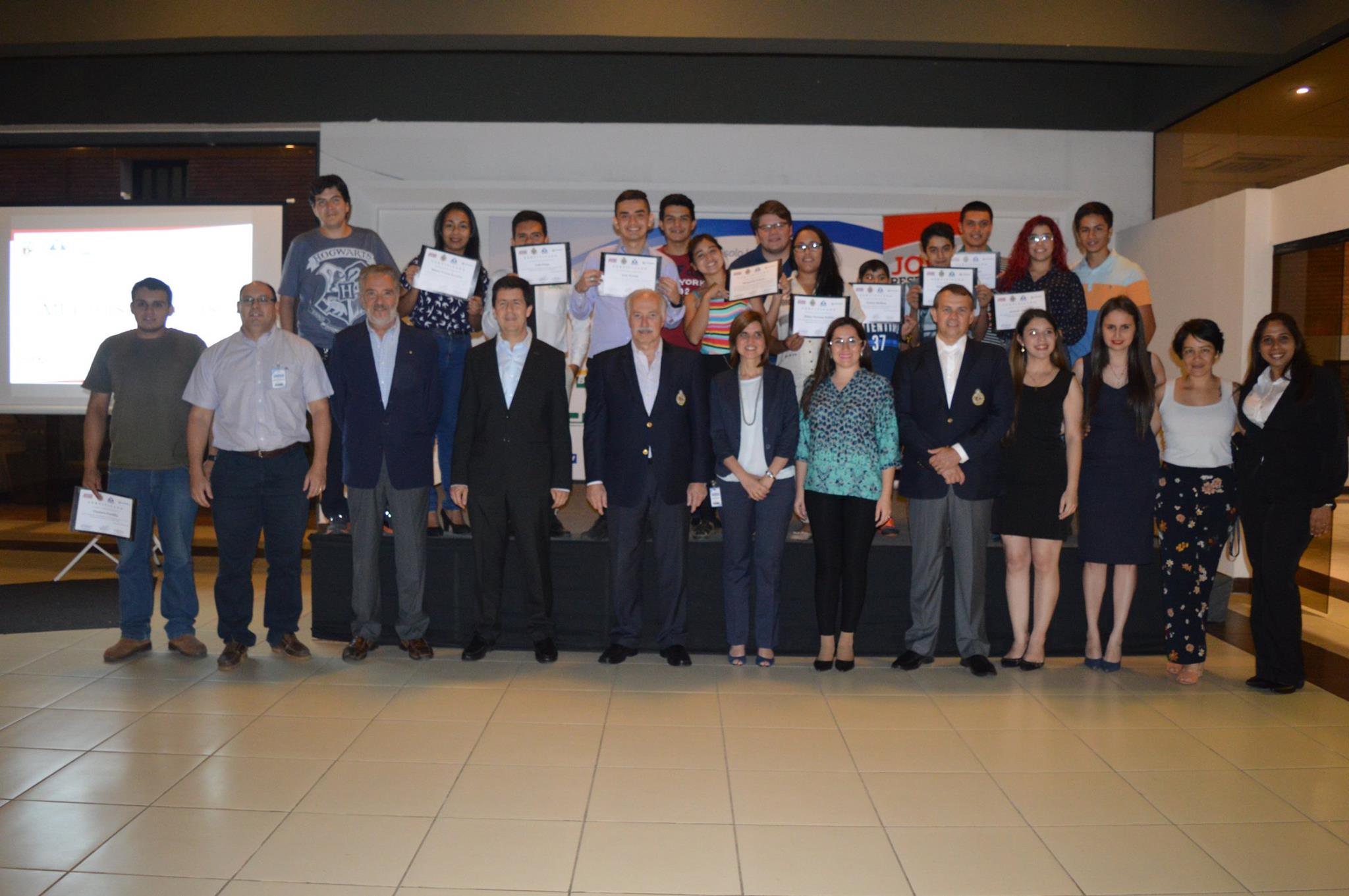 CADAM es anfitrión en la clausura de la campaña Joven Responsable al Volante 2017