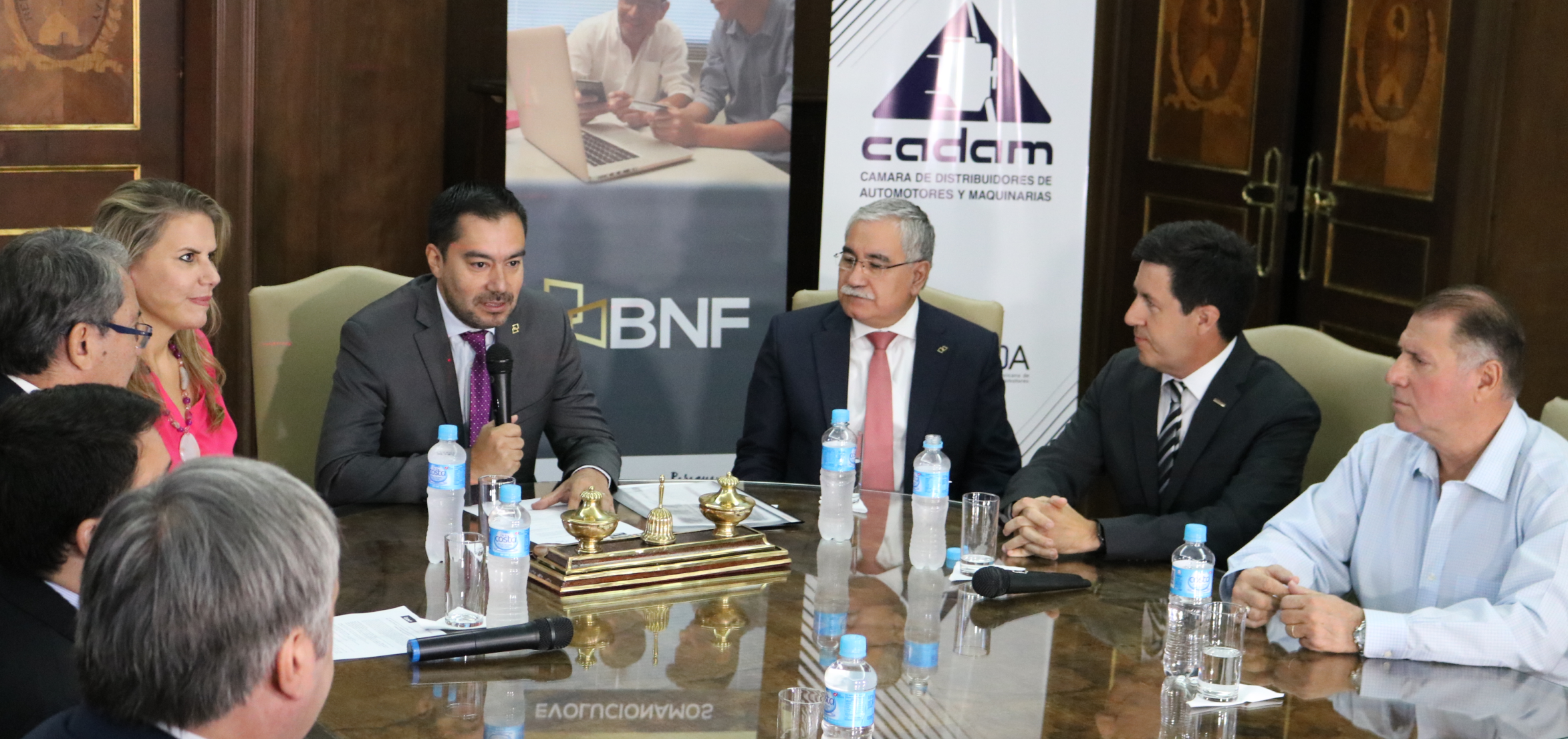 Presentaron renovado programa “Vehículo 0km para la Gente”