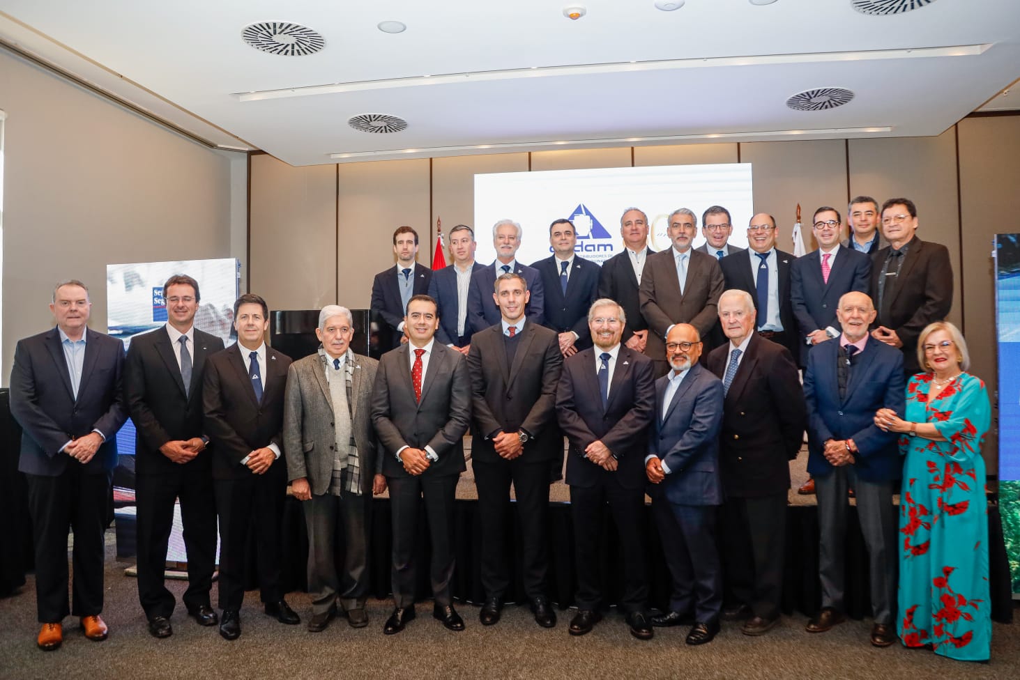 Sesión de la Asociación Latinoamericana de Distribuidores de Automotores (ALADDA)
